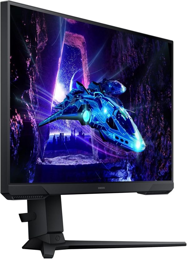 Gaming monitor displaying a vibrant 3D spaceship scene, enhancing immersion for an unparalleled gaming experience